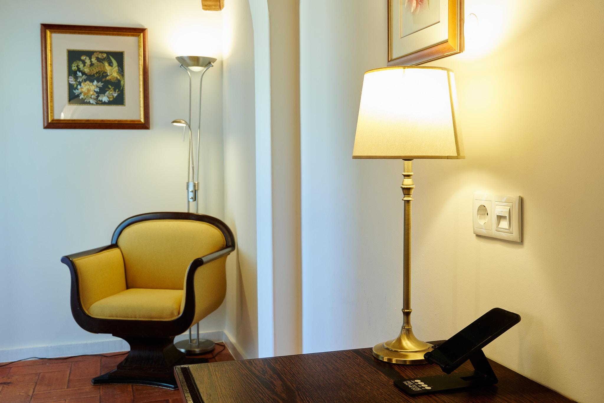 Hotel Fortaleza Do Guincho Relais & Chateaux Cascais Exterior foto A table lamp